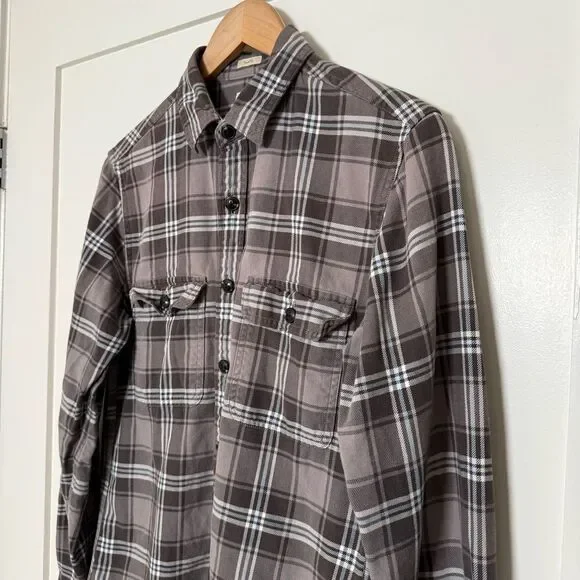 J Crew Flannel Shirt Mens Sz S Gray Plaid Slim Fit Button Up 100% Cotton Outdoor - Picture 2 of 9
